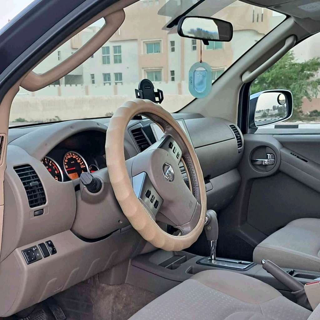 Vehicle photo 11