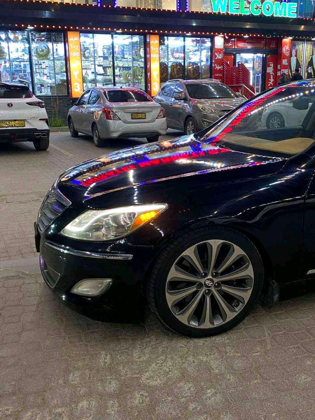 Vehicle photo 3