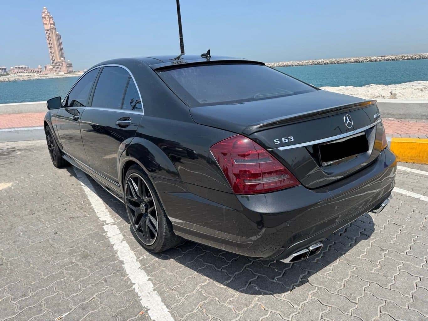 Mercedes-Benz S63 AMG photo 7