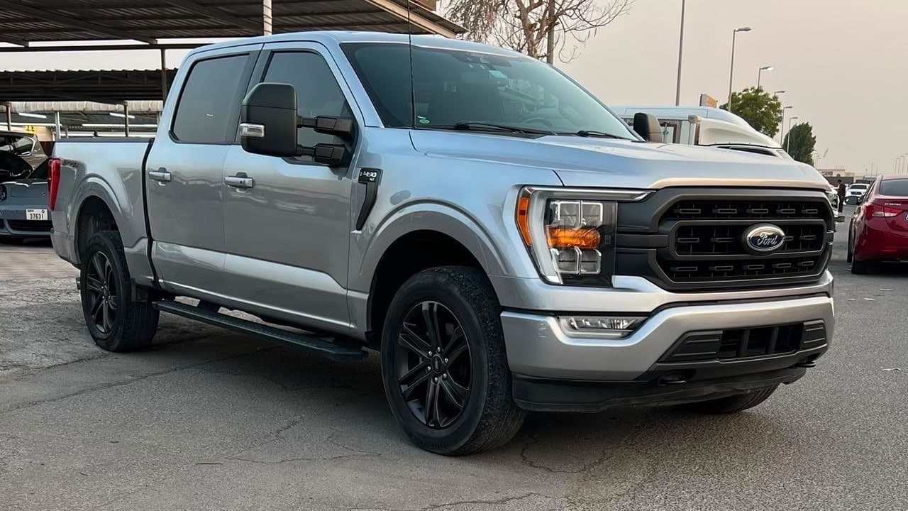 Ford F-150 photo 1
