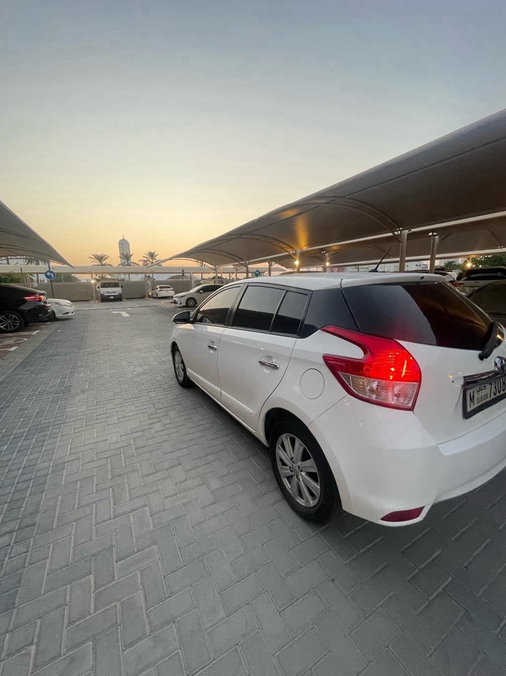 Toyota Yaris photo 4