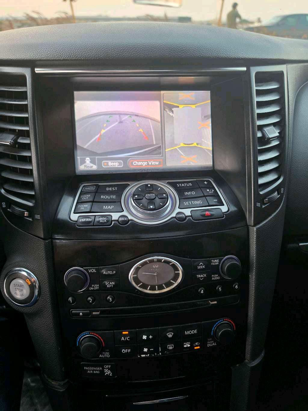 Infiniti QX50 photo 9