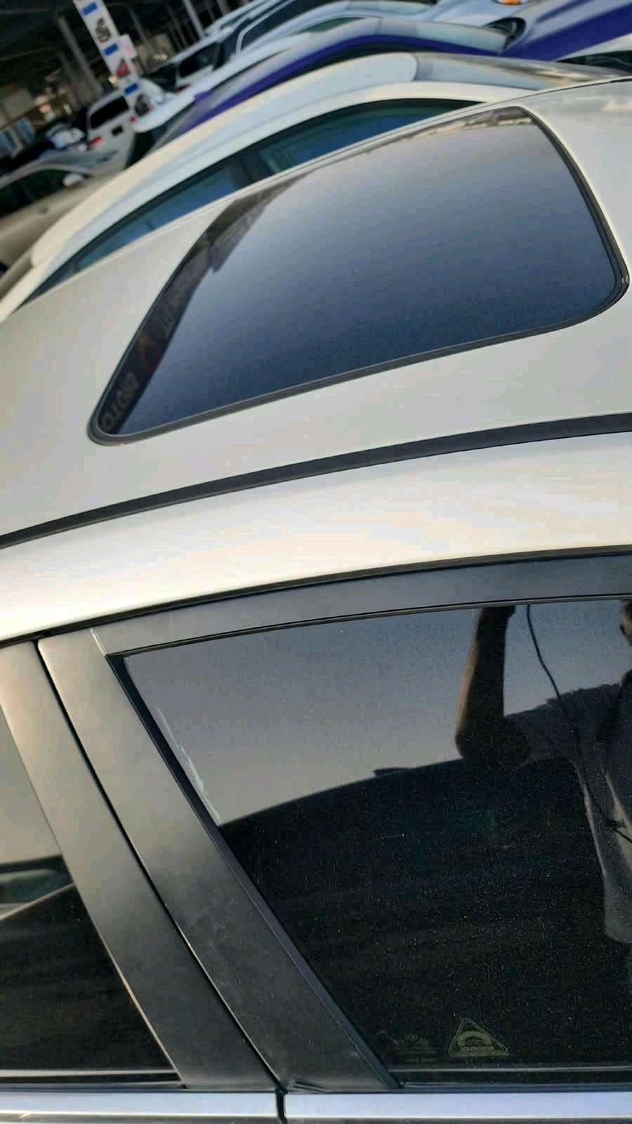 Hyundai Sonata photo 4