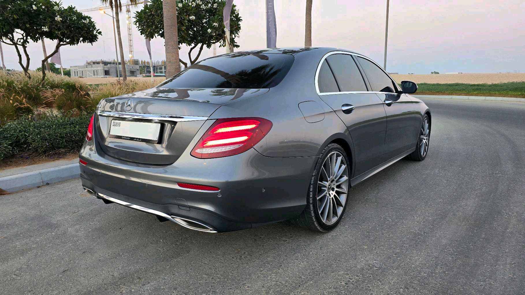 Mercedes-Benz E350 photo 6
