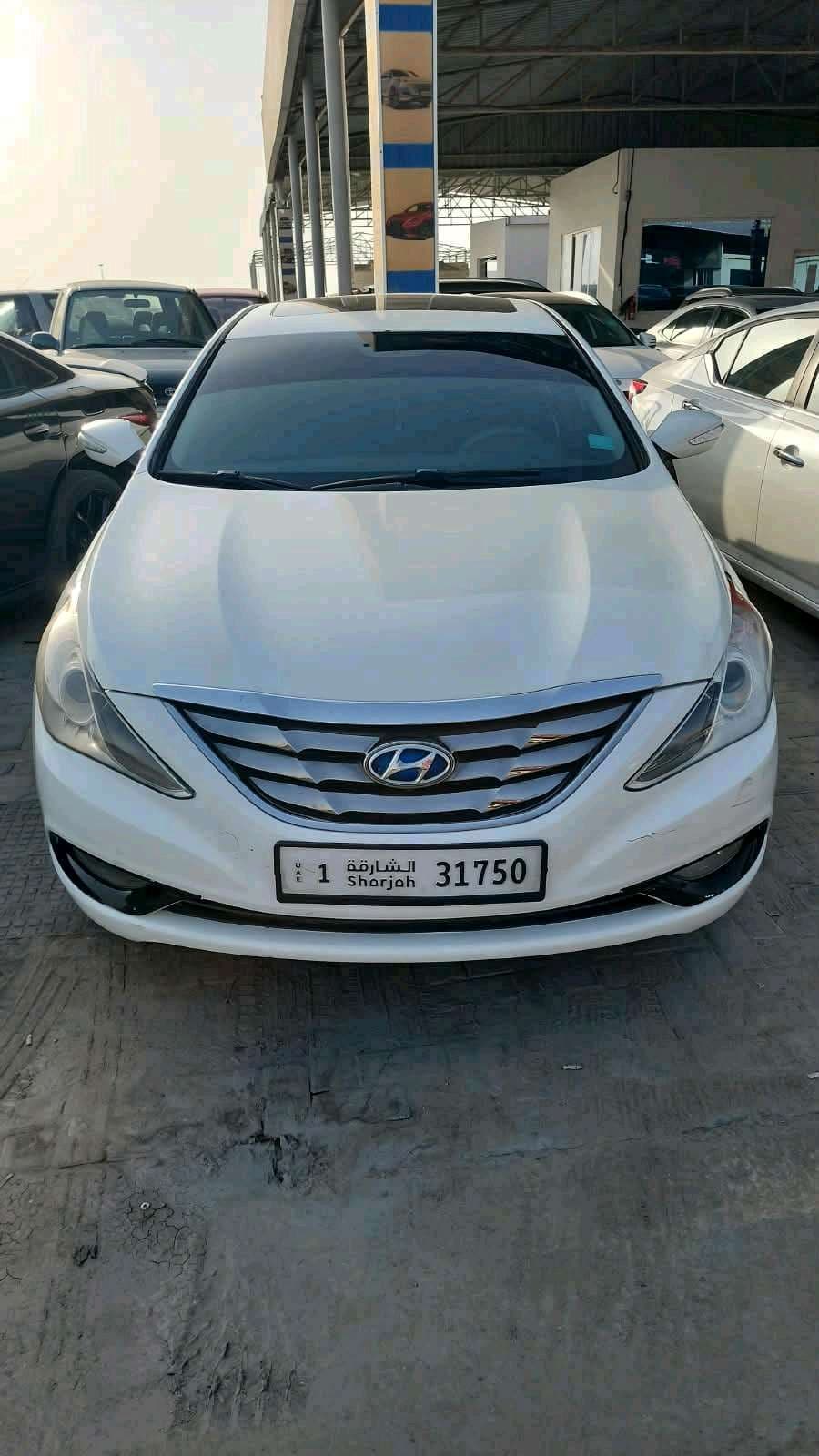 Hyundai Sonata photo 1