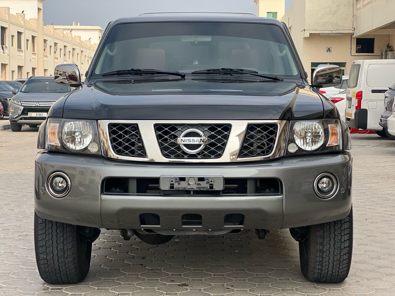 Nissan Patrol photo 5