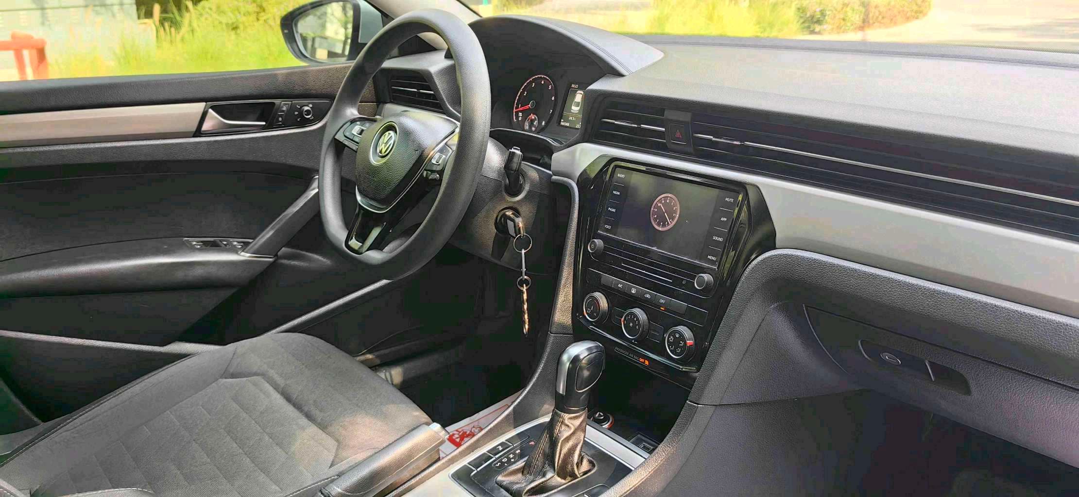Volkswagen CC photo 10