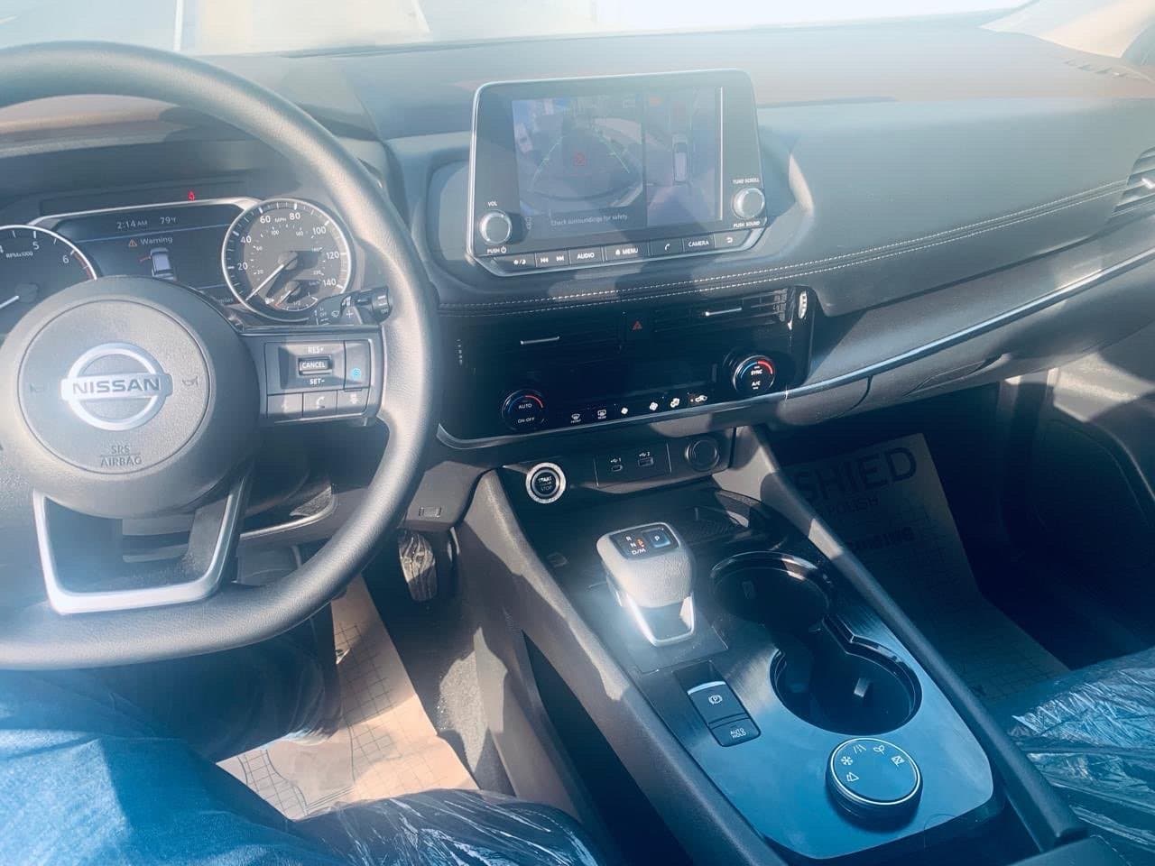 Nissan Rogue photo 9