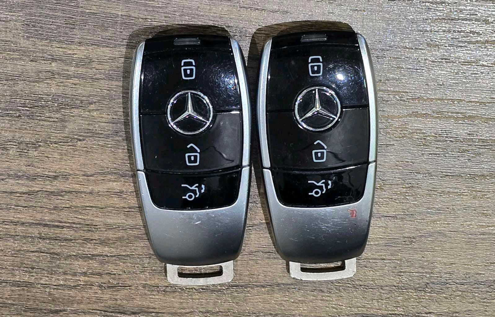 Mercedes-Benz E350 photo 20