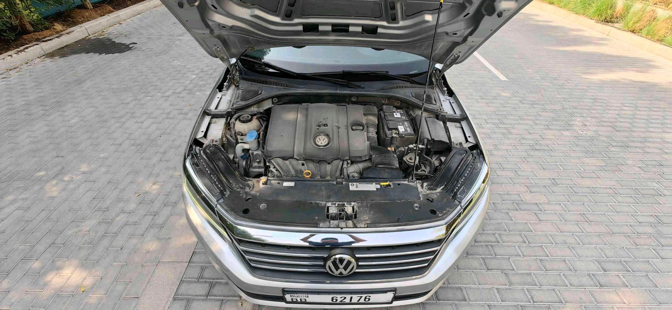 Volkswagen CC photo 16
