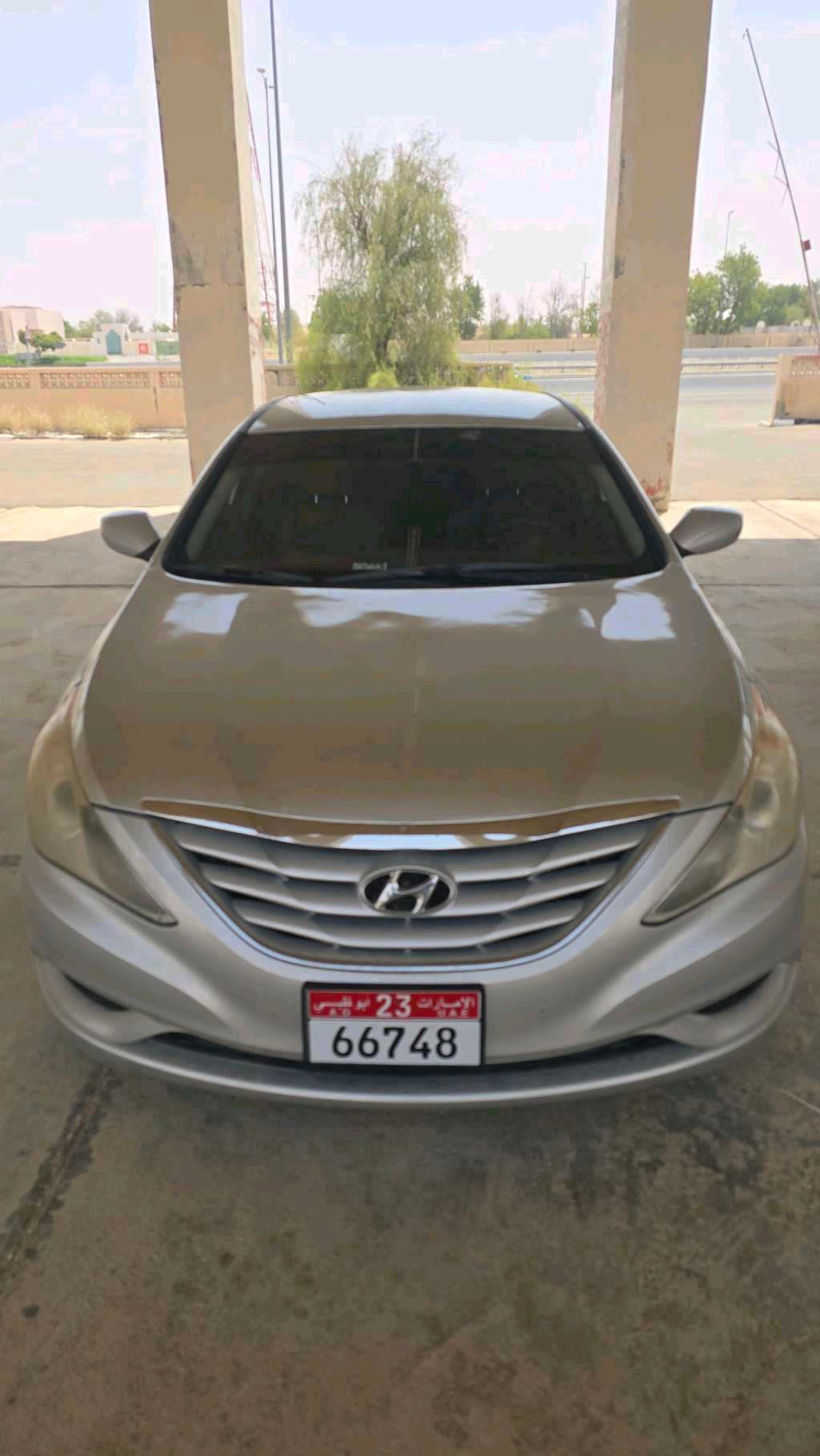 Hyundai Sonata photo 3