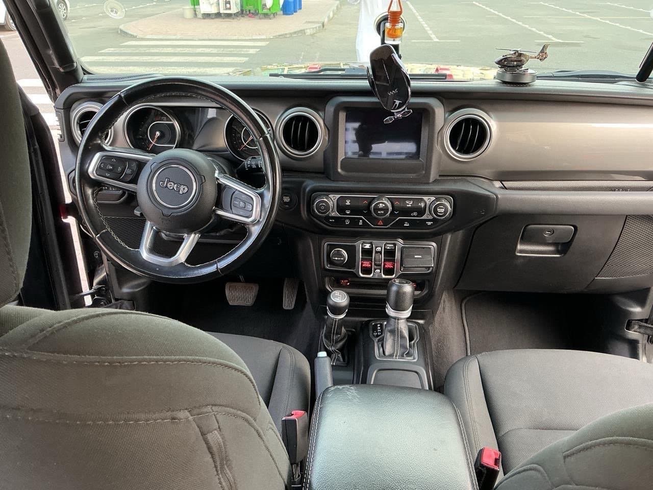 Jeep Wrangler photo 16