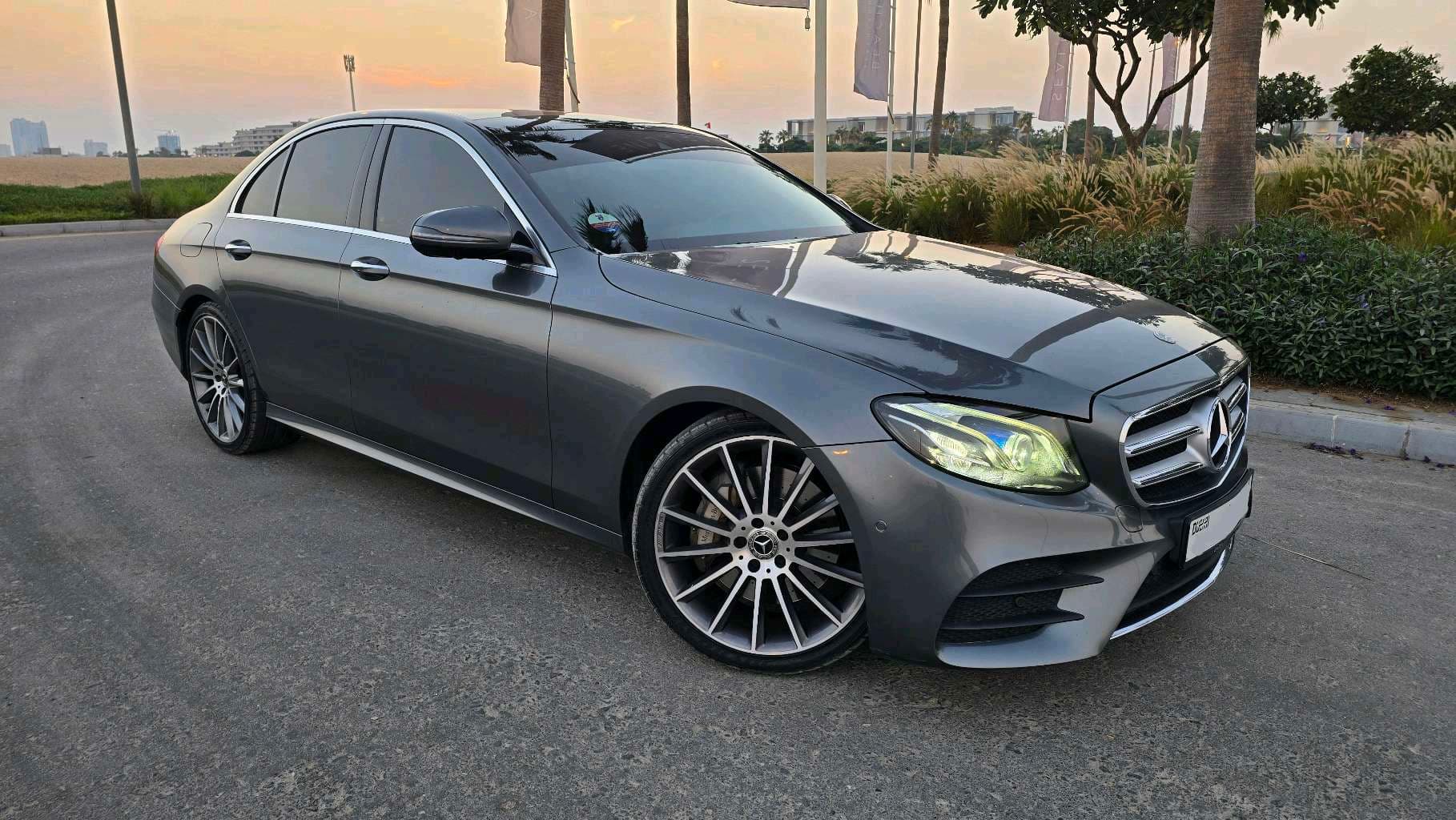 Mercedes-Benz E350 photo 7