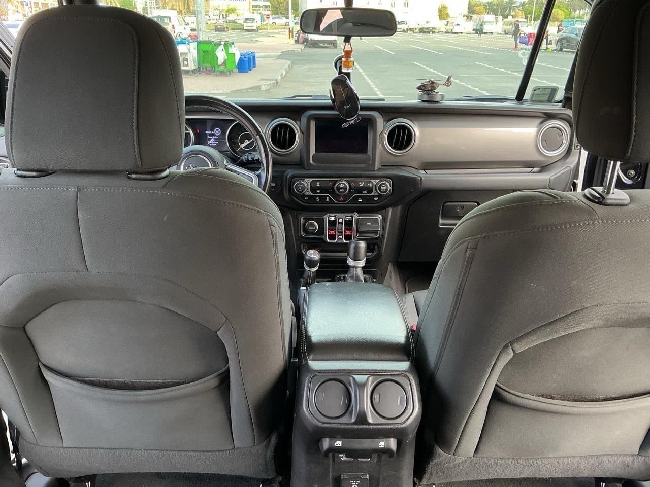 Jeep Wrangler photo 17