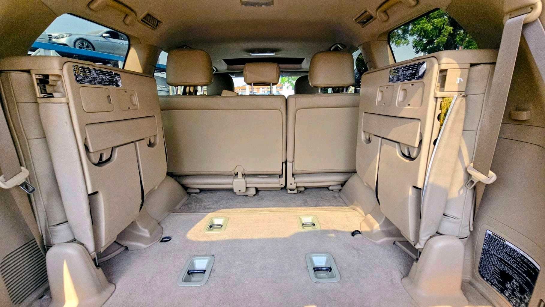 Toyota Land Cruiser photo 9