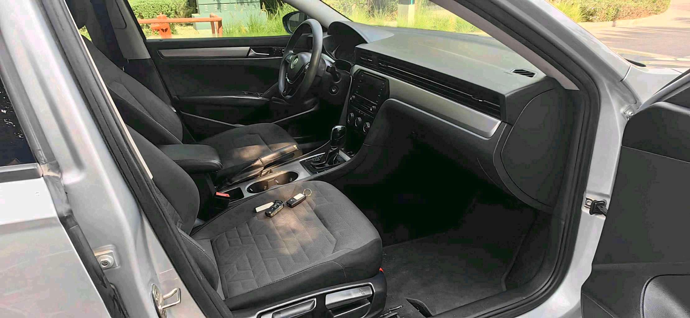 Volkswagen CC photo 7